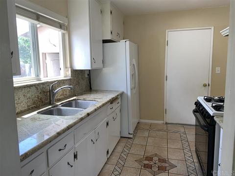 630 Daisy St, Escondido, CA 92027 photo 6