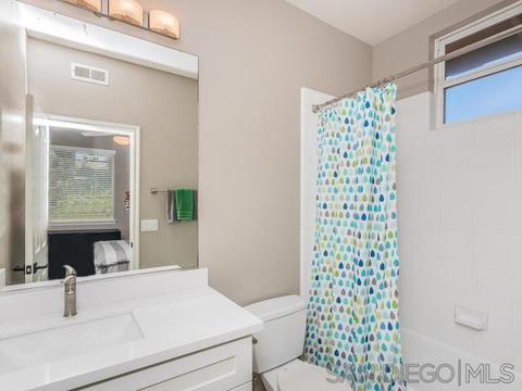 8009 Paseo Arrayan, Carlsbad, CA 92009 photo 16