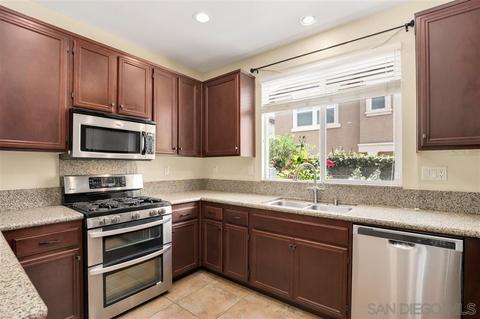 10021 Merry Brook Trl, Santee, CA 92071 photo 8