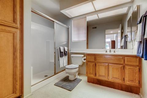 708 Thunderbird Dr, Oceanside, CA 92057 photo 9
