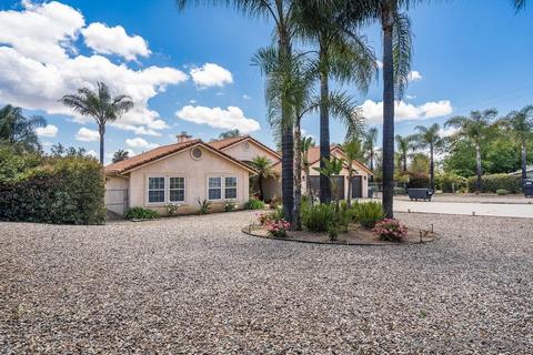 556 Steffy Rd, Ramona, CA 92065 photo 2