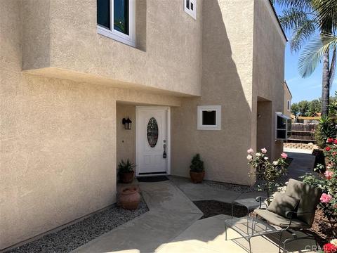 5140 Maplewood Cir, Oceanside, CA 92056 photo 2
