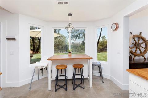 2112 Ramada Dr, Oceanside, CA 92056 photo 8
