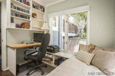 1227 Olivet St, La Jolla, CA 92037 photo 11