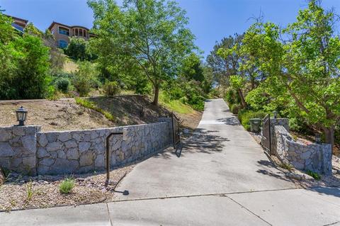 11340 Explorer Rd, La Mesa, CA 91941 photo 4