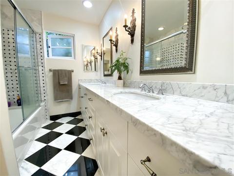 515 Bonair St, La Jolla, CA 92037 photo 9