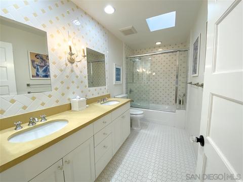 515 Bonair St, La Jolla, CA 92037 photo 11