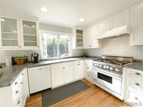 515 Bonair St, La Jolla, CA 92037 photo 16