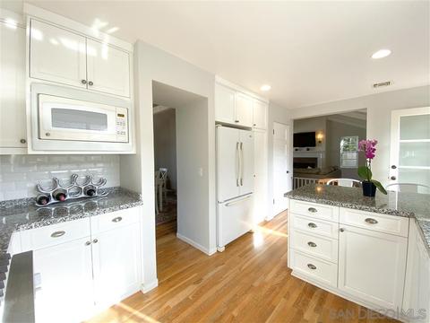 515 Bonair St, La Jolla, CA 92037 photo 17