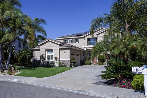 6716 Camphor Pl, Carlsbad, CA 92011 photo 2