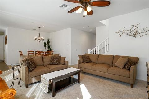 270 Oberlander Way, Fallbrook, CA 92028 photo 9