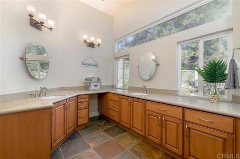 732 Palette Ct, Oceanside, CA 92057 photo 17