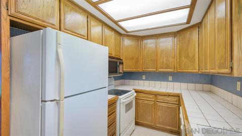 2501 Algiers St, Escondido, CA 92027 photo 6