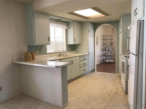3450 Don Ortega Dr, Carlsbad, CA 92010 photo 6
