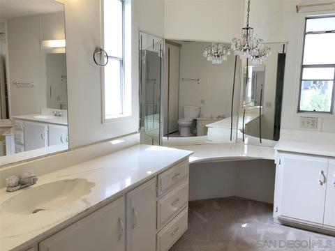 3450 Don Ortega Dr, Carlsbad, CA 92010 photo 11