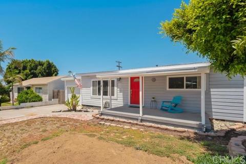 614 Monterey Dr, Oceanside, CA 92058 photo 2