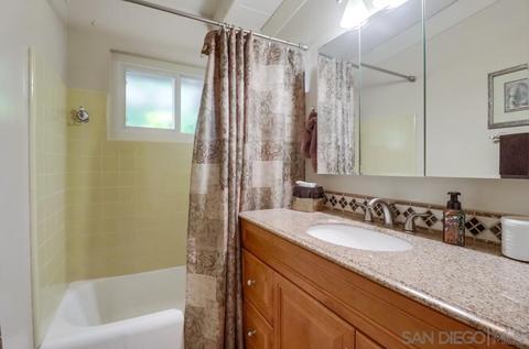 836 Wakefield Ct, El Cajon, CA 92020 photo 17