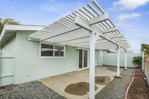 3737 Gail Dr, Oceanside, CA 92056 photo 11