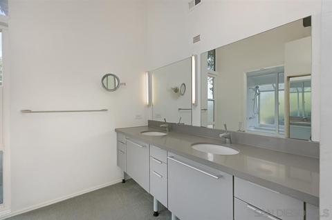 3143 Bremerton Pl, La Jolla, CA 92037 photo 18