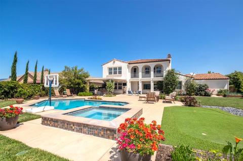 15745 E Bluff Cv, San Diego, CA 92131 photo 2