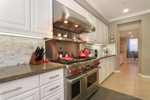 15745 E Bluff Cv, San Diego, CA 92131 photo 5