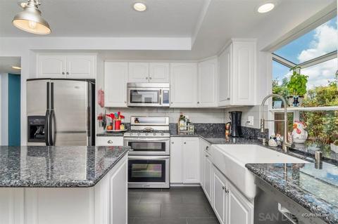 500 Pine Tree Pl, Escondido, CA 92025 photo 6