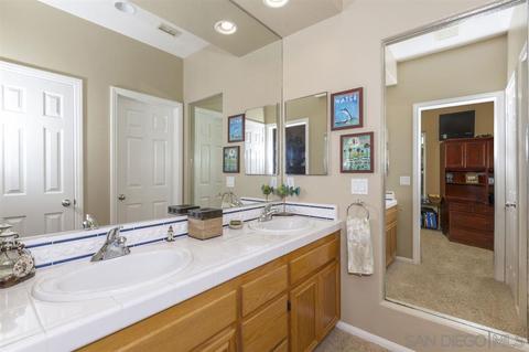 406 Hickoryhill Dr, Encinitas, CA 92024 photo 16