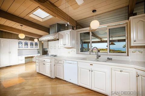 1455 Cottontail Ln, La Jolla, CA 92037 photo 7