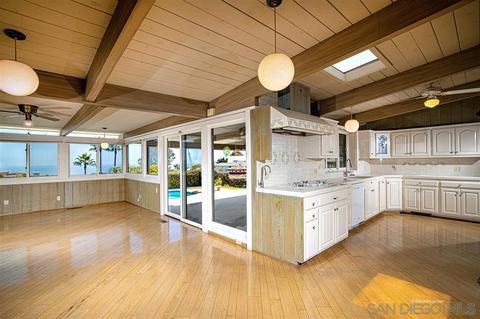 1455 Cottontail Ln, La Jolla, CA 92037 photo 8