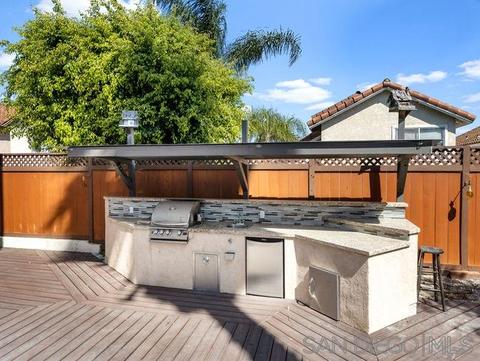 1775 Corta Cresta, Oceanside, CA 92056 photo 2