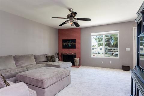 13656 Catawba Dr, Poway, CA 92064 photo 5