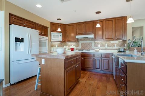 2073 Pointe Pkwy, Spring Valley, CA 91978 photo 7