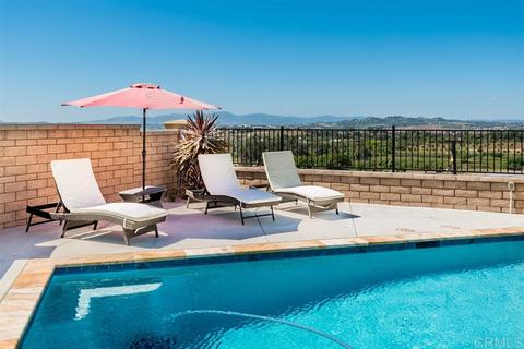 372 Adobe Estates Dr, Vista, CA 92083 photo 10
