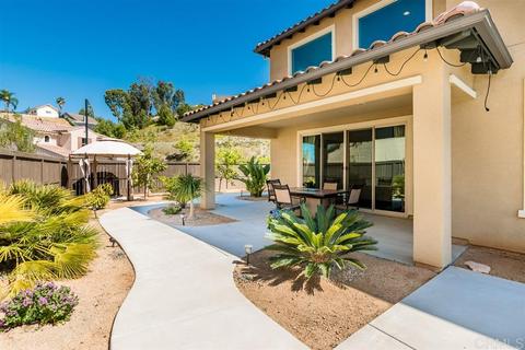 372 Adobe Estates Dr, Vista, CA 92083 photo 9