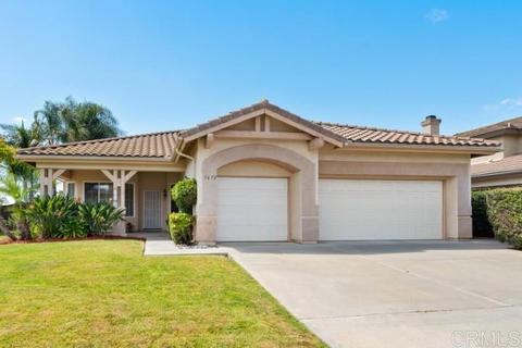 5672 Dartmoor Cir, Oceanside, CA 92057 photo 4