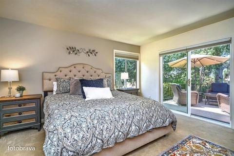 111 Vallarta, Solana Beach, CA 92075 photo 8