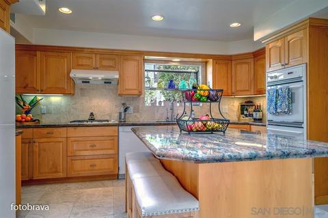 111 Vallarta, Solana Beach, CA 92075 photo 5