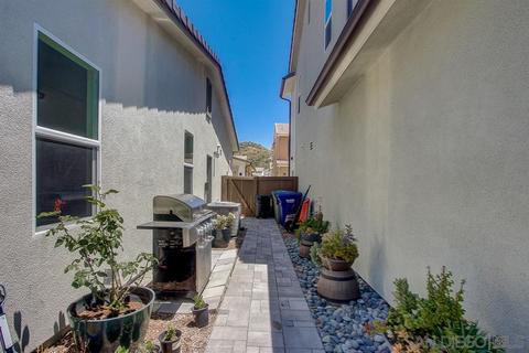 2746 Overlook Point Dr, Escondido, CA 92029 photo 23