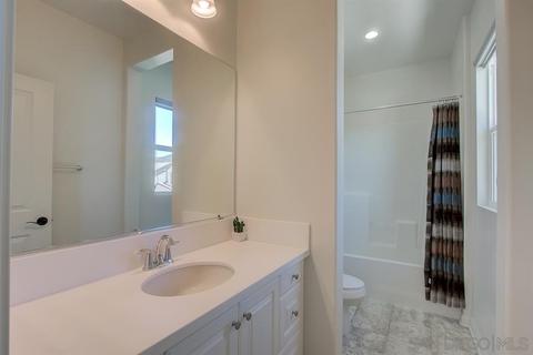 2746 Overlook Point Dr, Escondido, CA 92029 photo 17