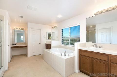 1013 Sundial, Oceanside, CA 92057 photo 16