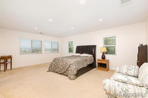 1013 Sundial, Oceanside, CA 92057 photo 14