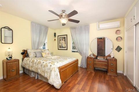 8321 Finley Ave, La Mesa, CA 91941 photo 18