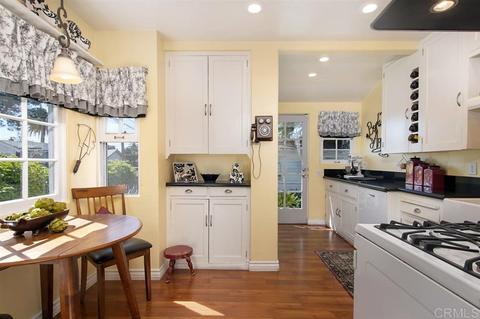 8321 Finley Ave, La Mesa, CA 91941 photo 12