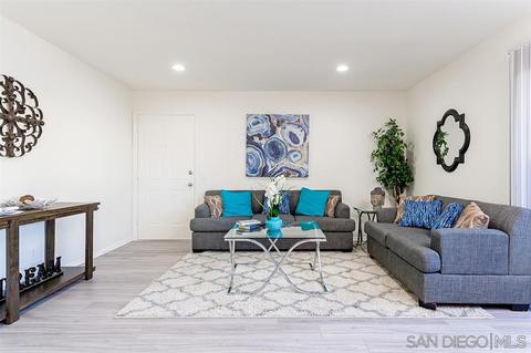 517 Calle Montecito #87, Oceanside, CA 92057 photo 2