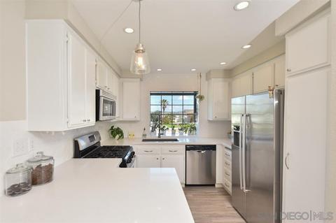1757 E Pointe Ave, Carlsbad, CA 92008 photo 4