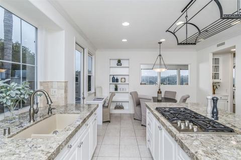 7381 Elegans, Carlsbad, CA 92011 photo 9
