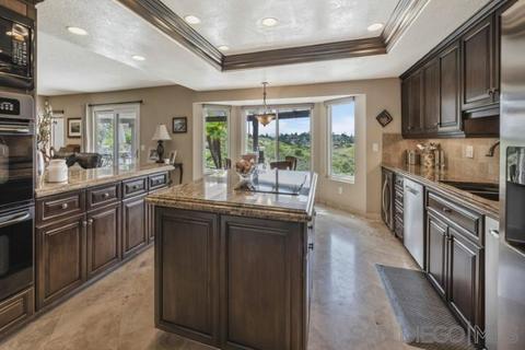 17746 Del Paso Dr, Poway, CA 92064 photo 9
