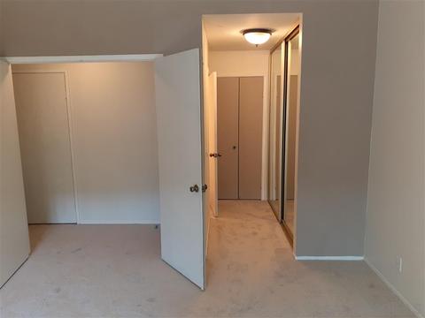 8203 Caminito Modena, La Jolla, CA 92037 photo 9