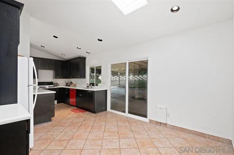 230 Brett Pl, Escondido, CA 92027 photo 12