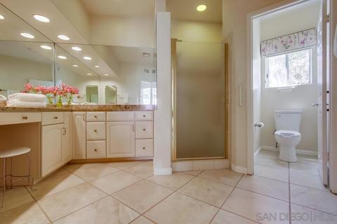 4977 Lerkas Way, Oceanside, CA 92056 photo 12